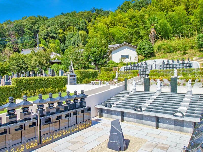 金澤寺墓苑